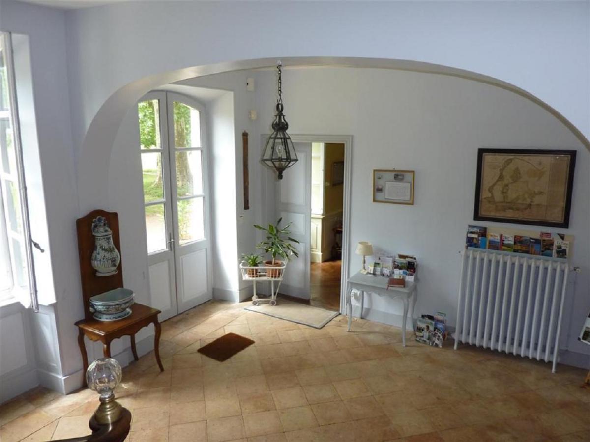 Bed and Breakfast Domaine De Lalande Venes Екстер'єр фото