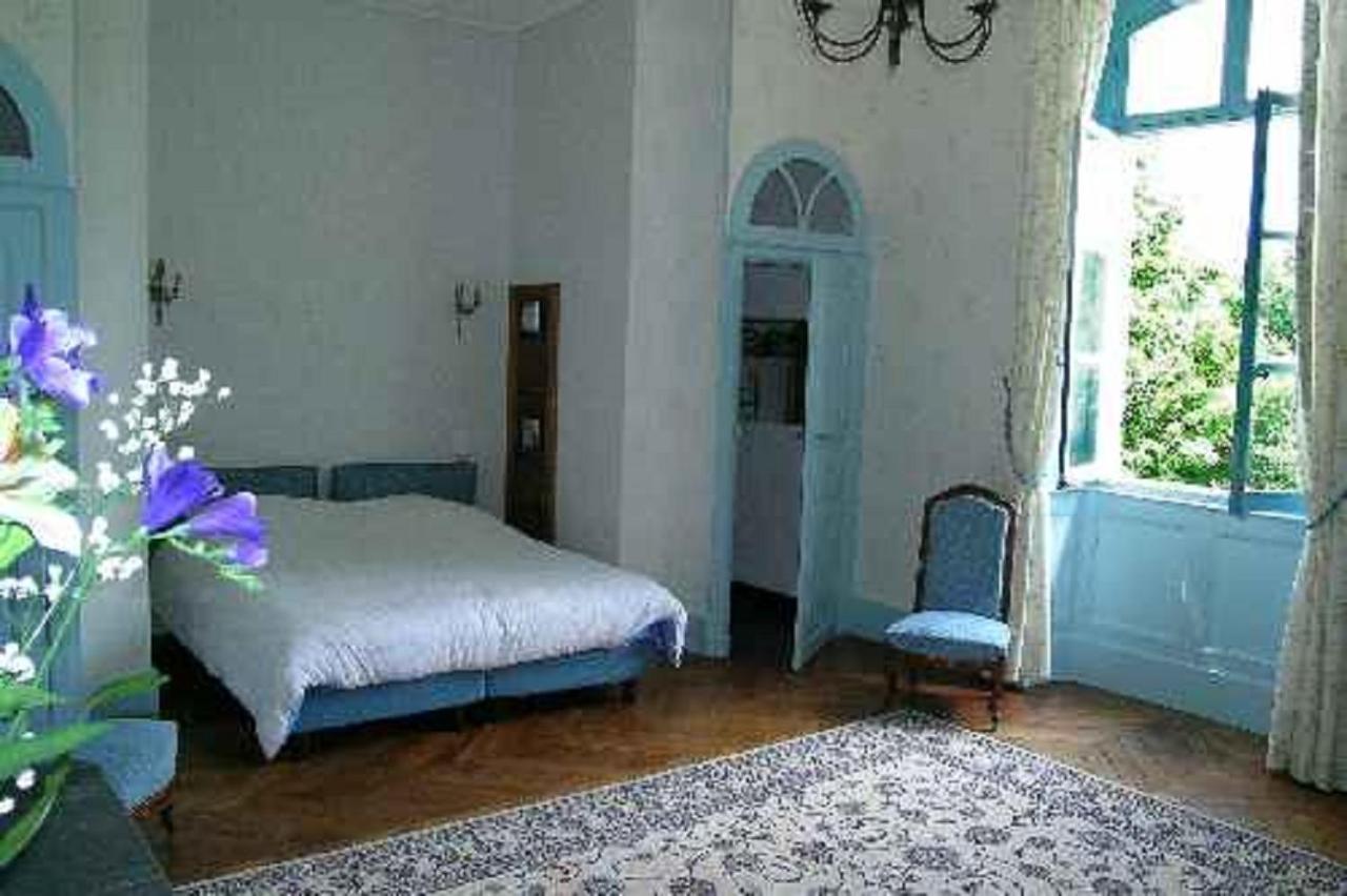 Bed and Breakfast Domaine De Lalande Venes Екстер'єр фото