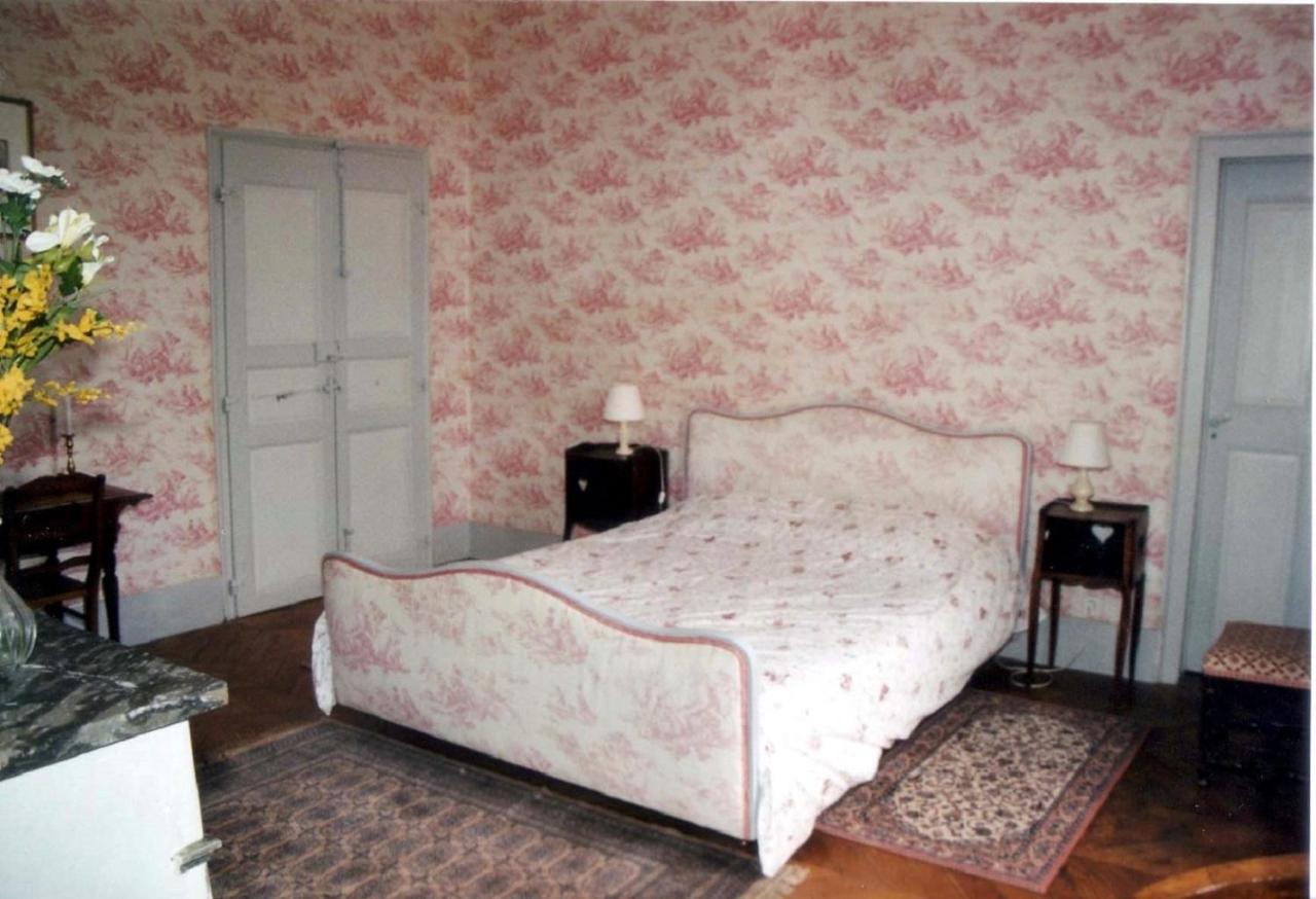 Bed and Breakfast Domaine De Lalande Venes Екстер'єр фото
