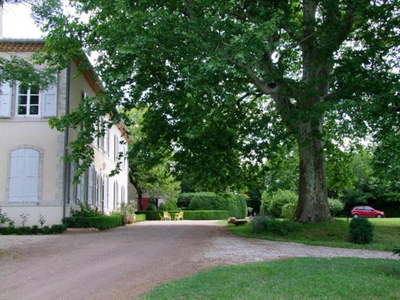 Bed and Breakfast Domaine De Lalande Venes Екстер'єр фото